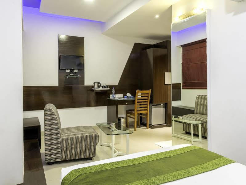 Treebo Trend Edge St Marks Road Bengaluru Zewnętrze zdjęcie